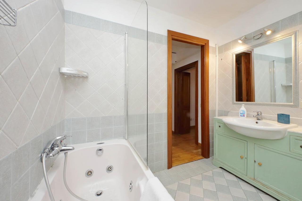 Vatican Spacious Modi Apartment Рим Экстерьер фото